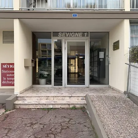 T1 Au 2ème étage, Proche établissement Thermal, Animaux Acceptés - Fr-1-571-11 *