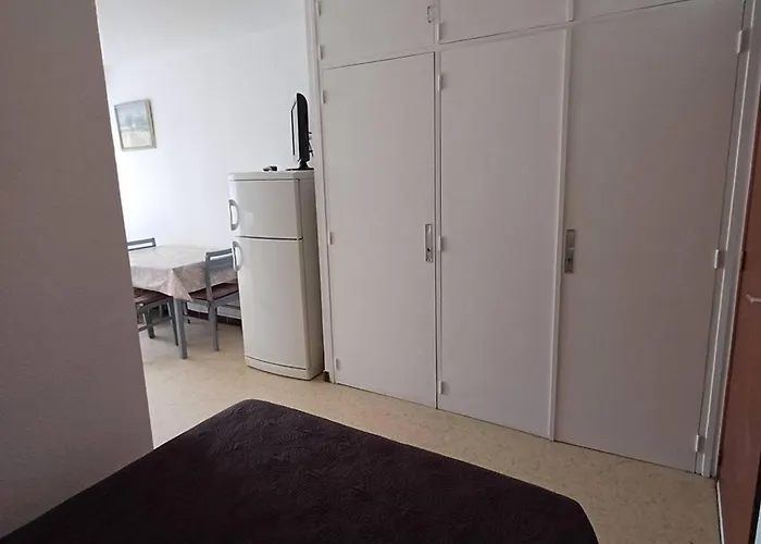 T1 Au 2ème étage, Proche établissement Thermal, Animaux Acceptés - Fr-1-571-11 *